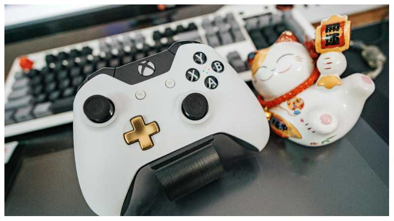 UndergrowthGames Custom Controller Uggcontroman